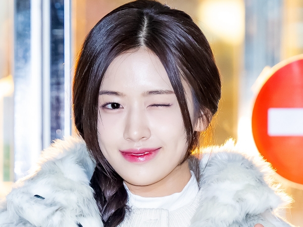 IVEユジン「IZ*ONE時代思い出す」と話題に！“前髪あり”のイメチェン