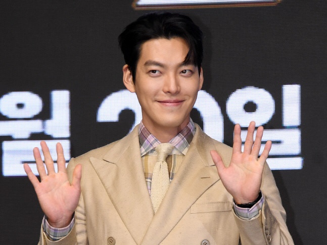 がんを克服した俳優キム・ウビン、毎年恒例のように今年もソウルの病院に1億ウォンを寄付
