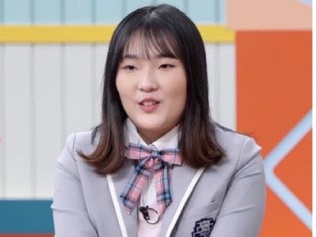 第一子を流産後、高3で二度目の妊娠…3人の息子を持つ韓国“高校生夫婦”の爆弾発言「別れを準備中」