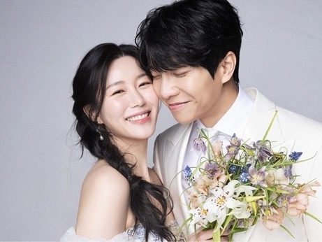 「1週間に5回は愛を…」俳優カップルの結婚式で韓国ベテラン俳優（87）が行った“挨拶”が議論に