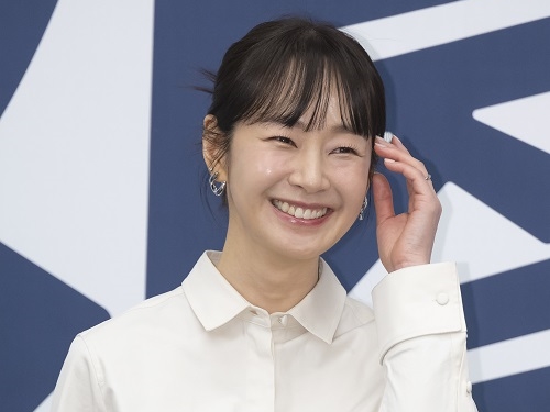 「あの女優と結婚する」と言いふらして投資金を集める“嘘つき男”に、韓国女優（48）本人が警告【全文】