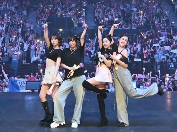 Red Velvet、初のヨーロッパツアーが幕開け！韓国語での合唱が響く大会場