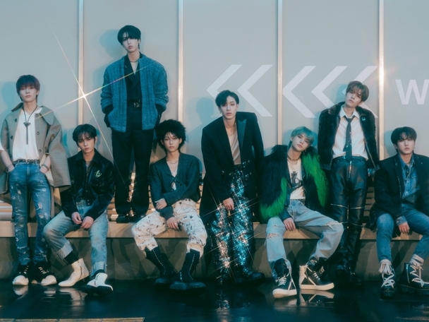 米ビルボードで1位！K-POP史を塗り替えたStray Kids、3作品連続の快挙「メインチャートの常連に」