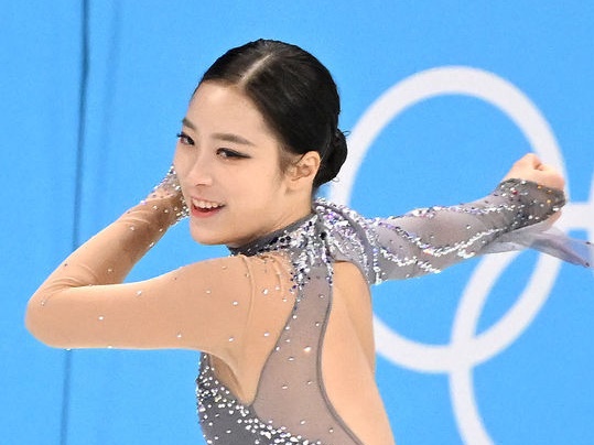 本当に19歳？韓国女子フィギュア選手、大人びた美貌が話題…ユ・ヨンの近況に「最高すぎ」の声【PHOTO】