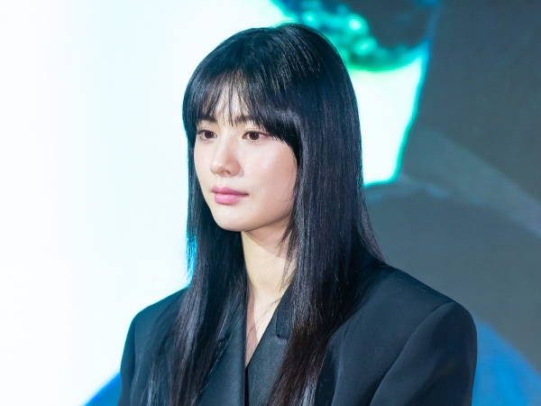 全身タトゥー除去中の“世界1位”韓国女優ナナ、ふくらはぎに見えるタトゥーを拝めるのはこれで最後？【PHOTO】