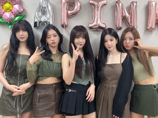 メンバー5人中4人が所属事務所を離れたが…デビュー13年目のApink、完全体グループ活動は継続