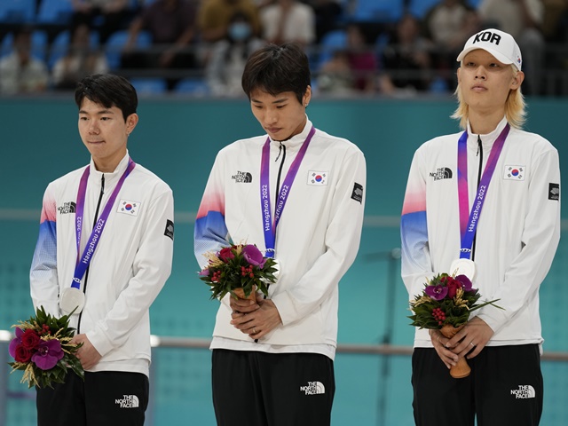 兵役問題もかかっていたのに…韓国人選手、ゴール前に喜びすぎて金メダル逃す失態【アジア大会】