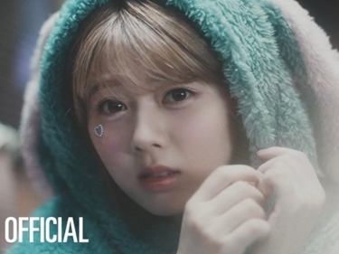 NiziU、韓国デビューSG収録曲『Lucky Star』ビデオティザーを公開…9人がパジャマパーティー