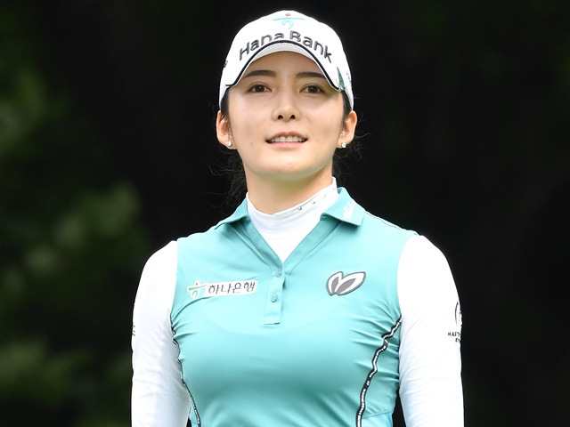 大胆SHOTも…韓国女子ゴルファー、プライベート写真大放出で反響「綺麗すぎる」「女神です」【PHOTO】
