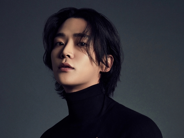SF9から脱退した俳優ロウン、初の単独ファンミ開催！“最もロウンらしい姿”を予告