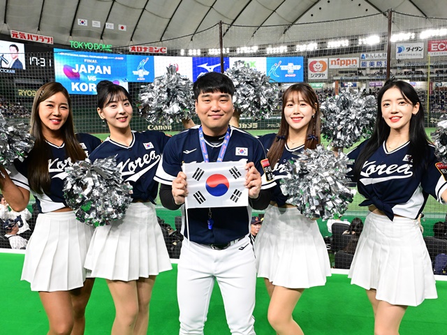 日本の野球ファンも虜に…韓国チアリーダーが絶大な人気を誇るワケ「台湾では芸能人級の待遇」