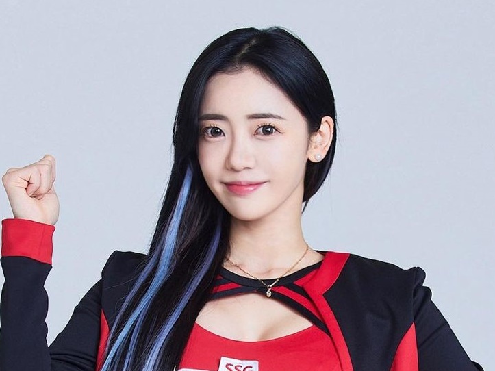 日本でも注目集めた韓国チア、キュートな“デコ出し”SHOTでファンを魅了「か、可愛い！」【PHOTO】