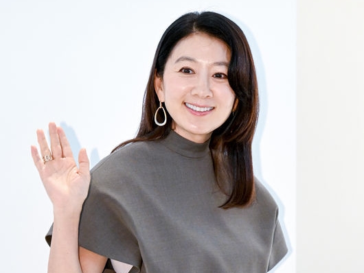 長男26歳、次男24歳!?『夫婦の世界』女優キム・ヒエ、いまだに小言が多い…バラエティで本音吐露