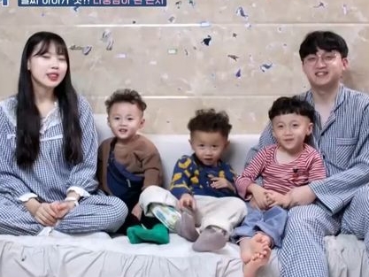 “産後うつ”に苦しむ高校生ママのため、夫が選択した献身とは…18歳で初妊娠、男児3人を抱える韓国一家