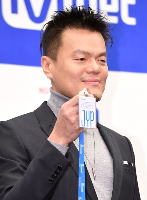 パク・ジニョン