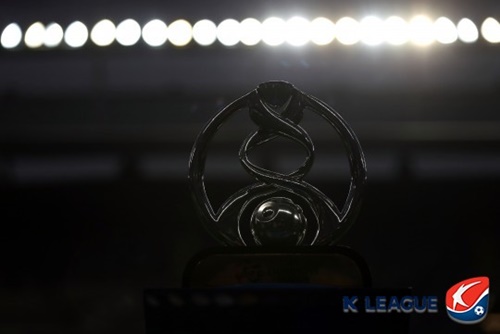 ACL優勝トロフィー