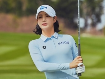 「世界で一番美しい」韓国女子ゴルファー、世界的ブランドと契約