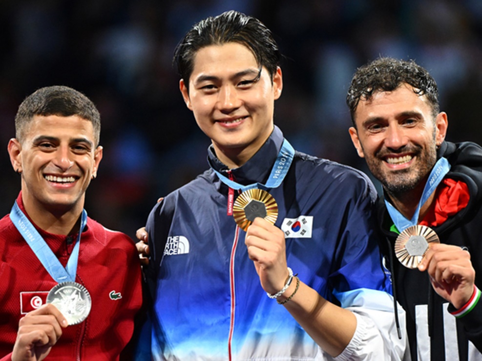 韓流スター風のこのイケメンは何者？パリ五輪で韓国初の金メダルをもたらしたフェンシング・モンスター
