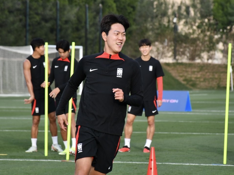 【現地レポ】元Jリーガーも笑顔 韓国代表がアジア杯準決勝前日練習、明るい雰囲気でヨルダン戦準備