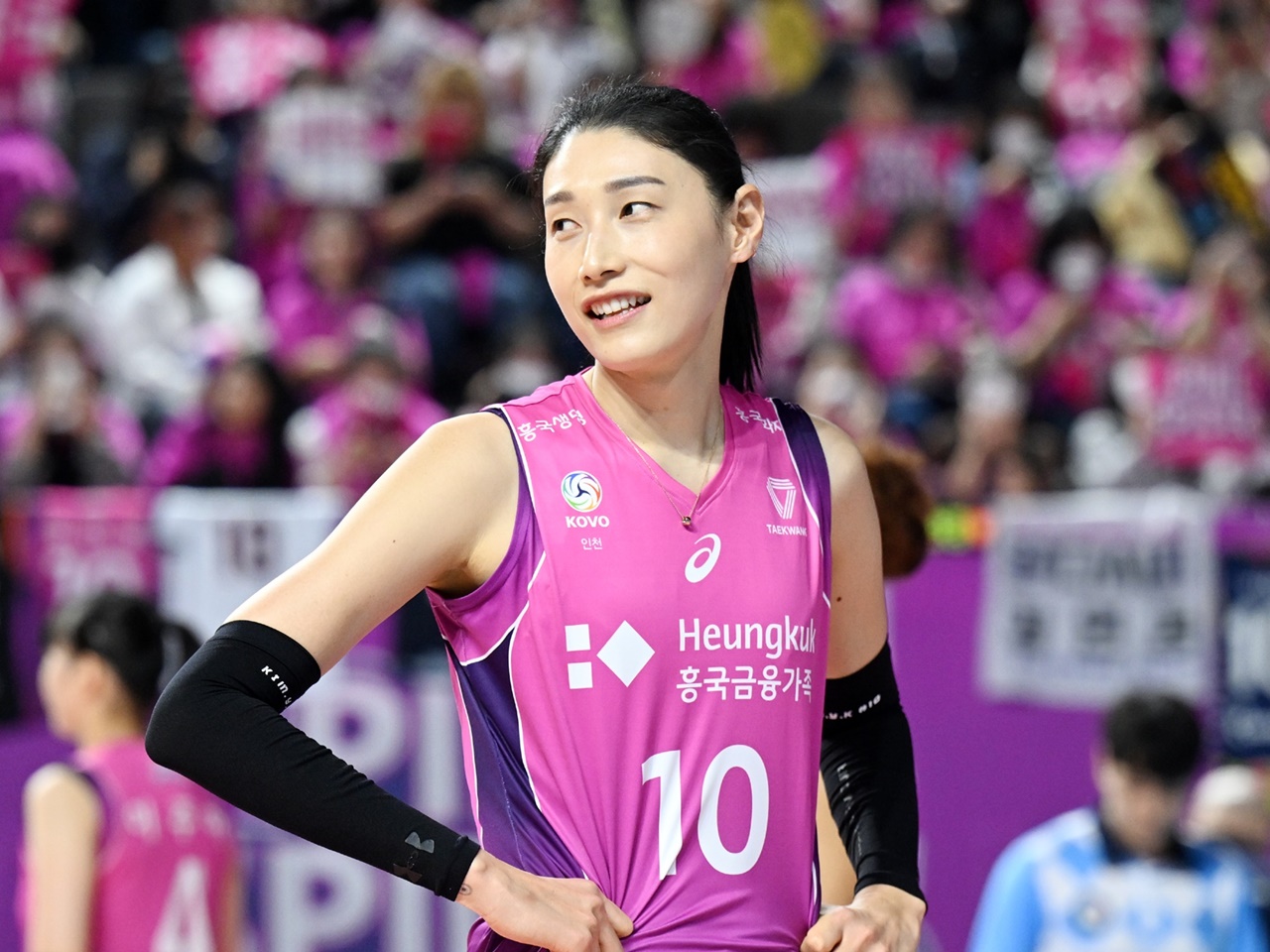 「負けたら泳いで帰れ」のゲキも虚しく…韓国バレー女帝率いる社会人チーム、日本の高校生にまさかの大逆転負け
