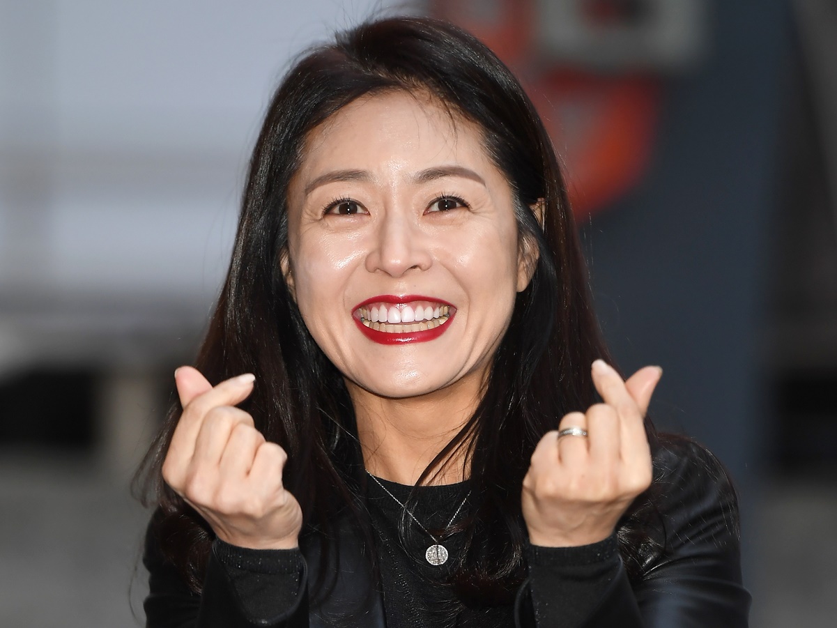 事業失敗で損害2億円も…イ・ビョンホンやペ・ヨンジュンと共演した韓国元スター女優が苦悩告白