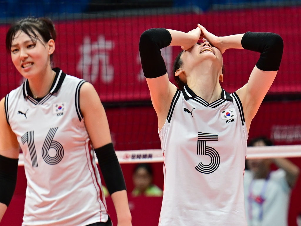 日本と正反対…韓国女子バレーがVNL「29連敗目」 2戦連続“0-3ストレート負け”の屈辱