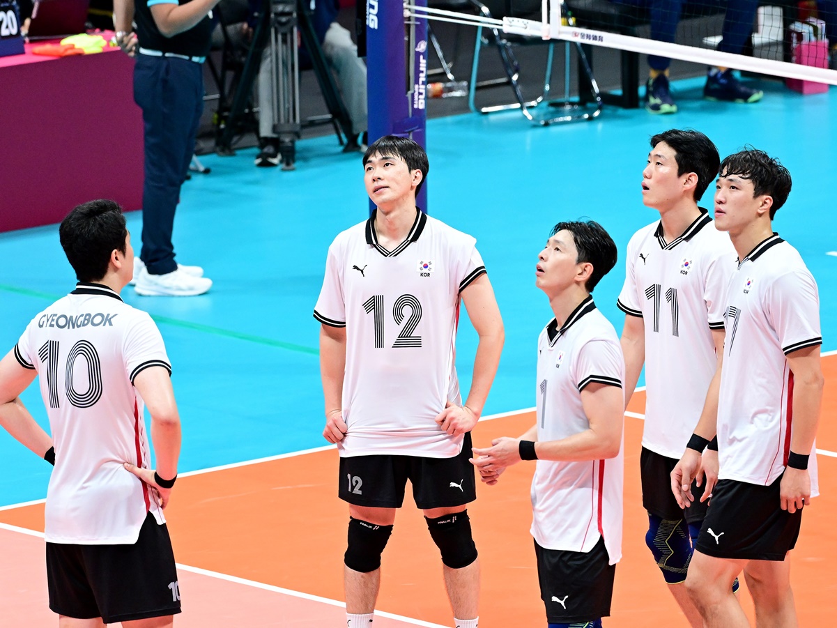 またも「アジアの辺境」脱せず…日本と対照的な韓国男子バレー、AVCネーションズ杯決勝進出失敗