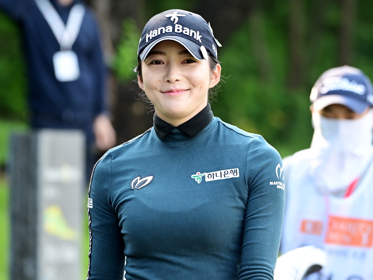 「女優ですか!?」日本ツアーも経験した韓国女子ゴルファー、思わず見惚れるプライベートSHOT【PHOTO】