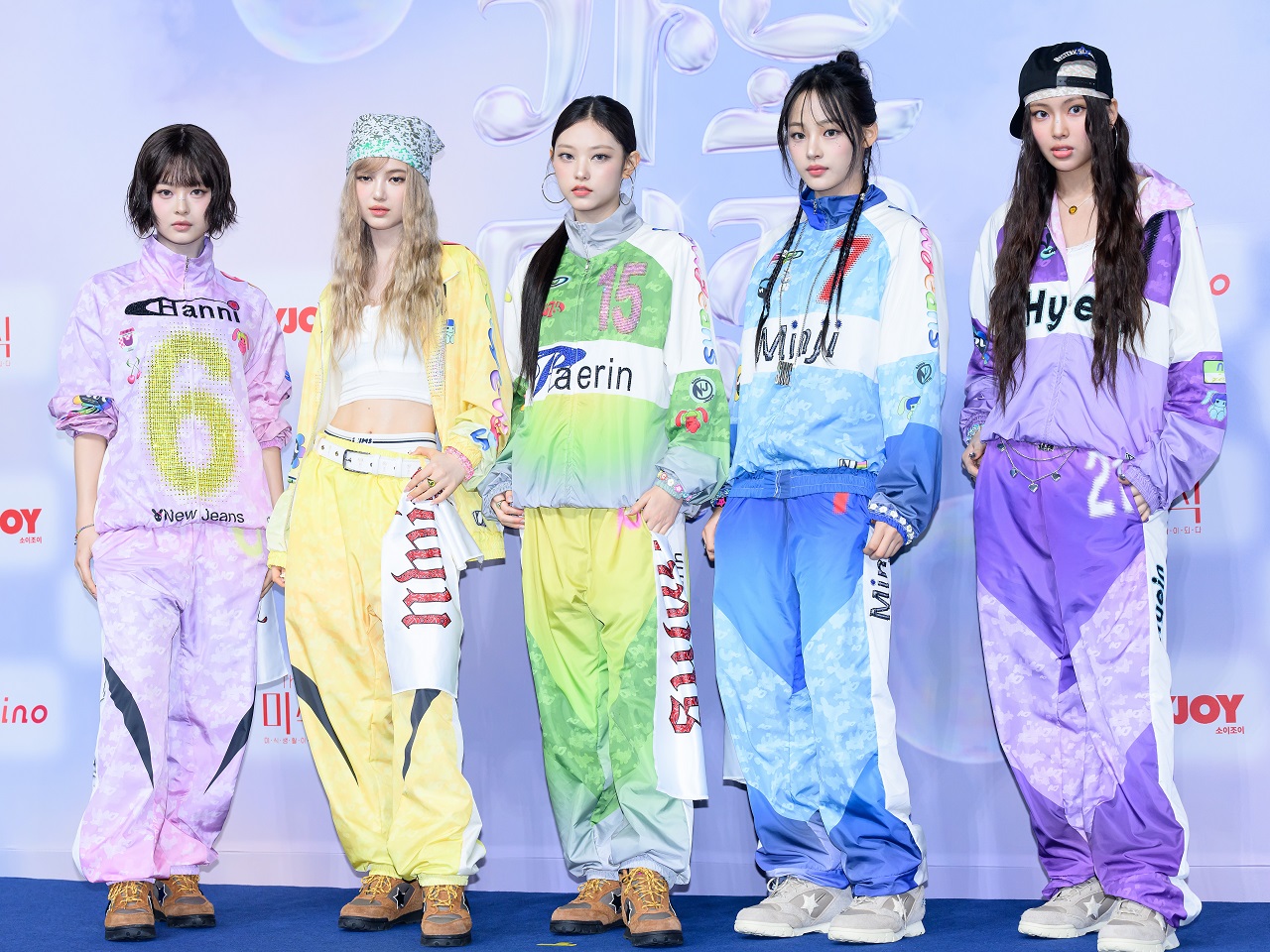 NewJeans、K-POP唯一の快挙！ヒット曲『Ditto』が米音楽誌「2020年代最高の曲100選」ランクイン