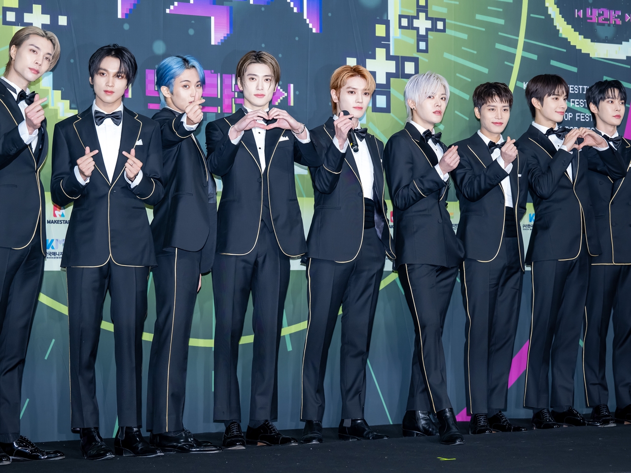 NCT 127、デビュー8周年記念ファンミが大盛況で終了！ 来年1月の単独コン開催もサプライズ発表