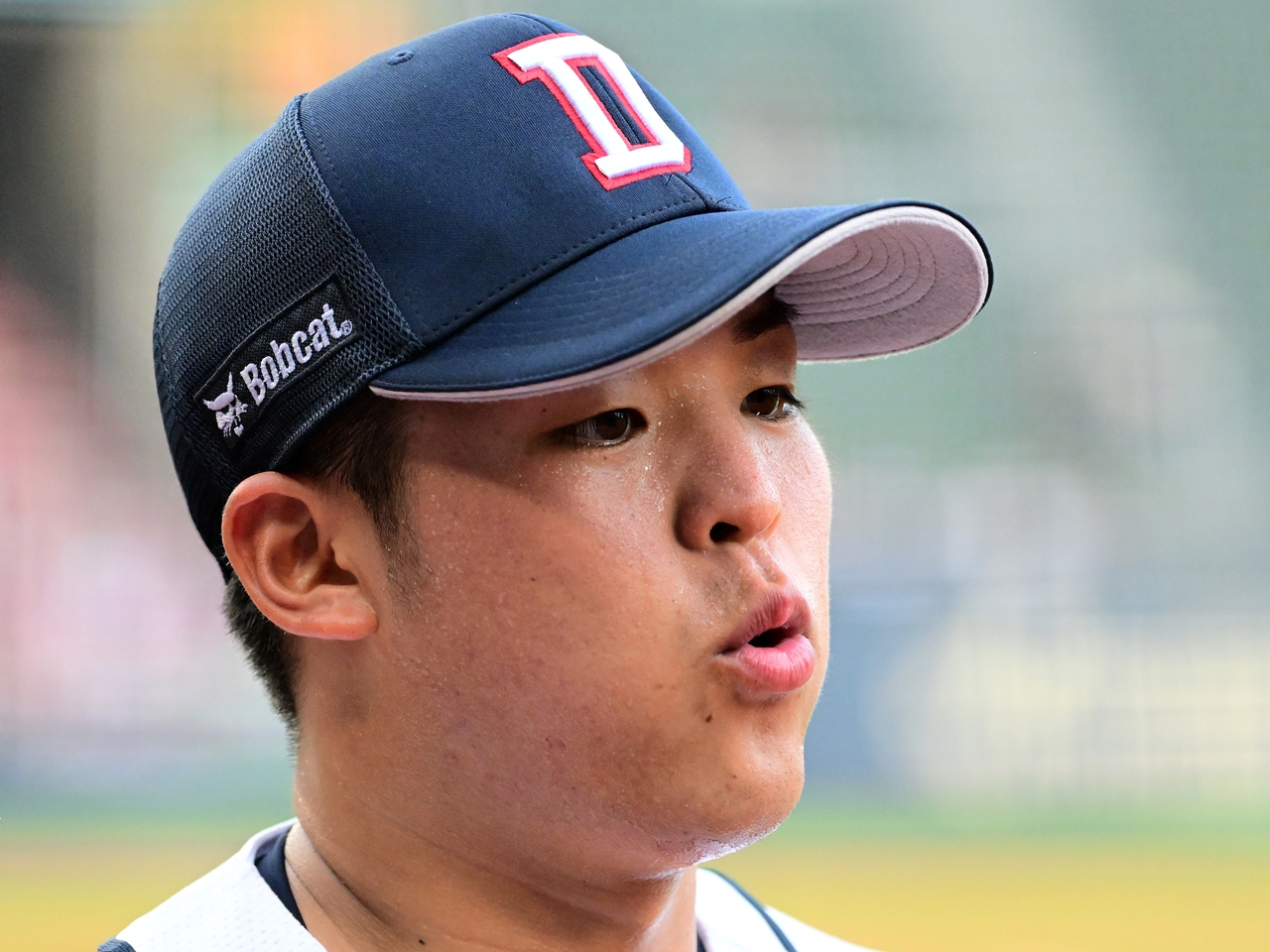 “日本人登板抗議”もあった韓国プロ野球球団、解放記念日の試合で日本含む“他国国旗”を降ろしたワケ