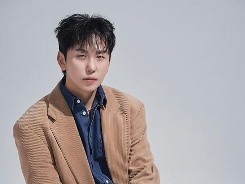 韓国バンドのフロントマンが“3年前の離婚”を独特な言い回しで報告「バラード曲も聴けなかった…」