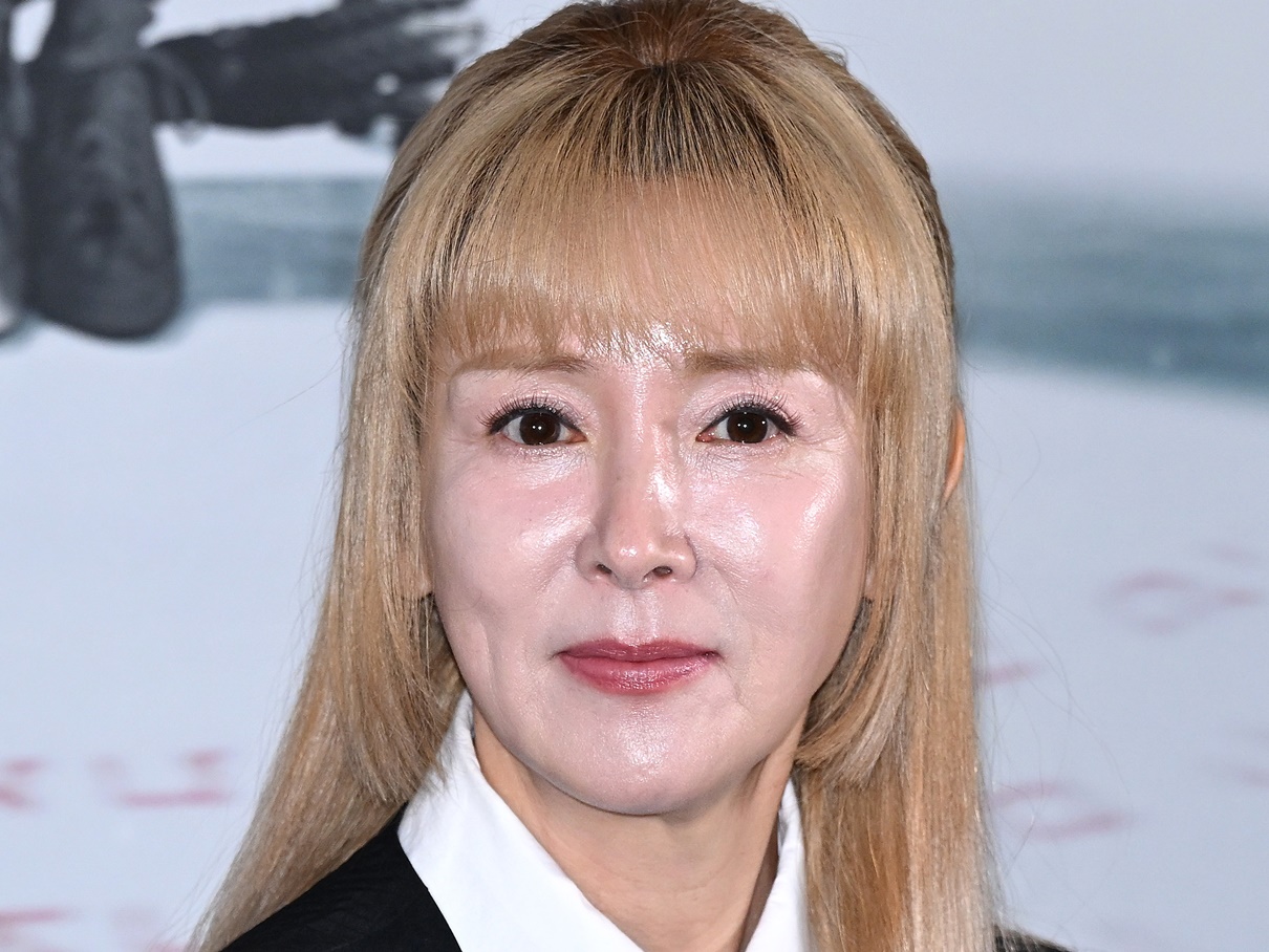 「私のスタッフと浮気…」バツ3韓国女優、バラエティ番組で衝撃的な3度目の離婚理由を告白！