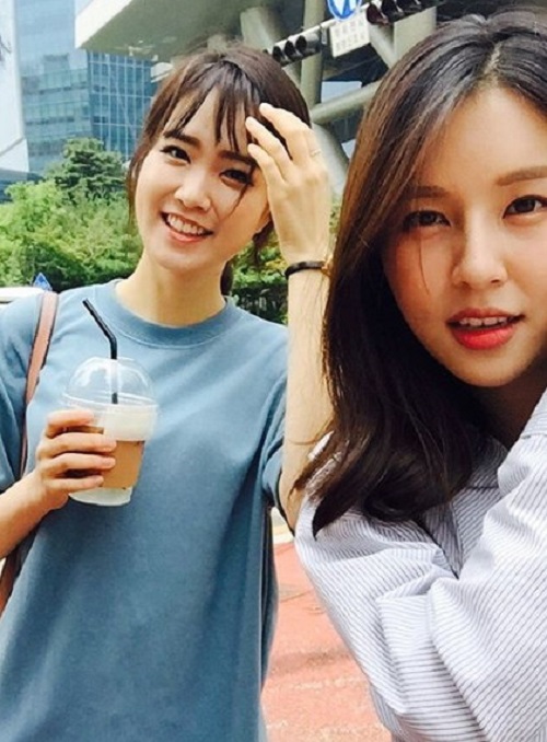 アン・ナギョン(左)とチョ・スエ