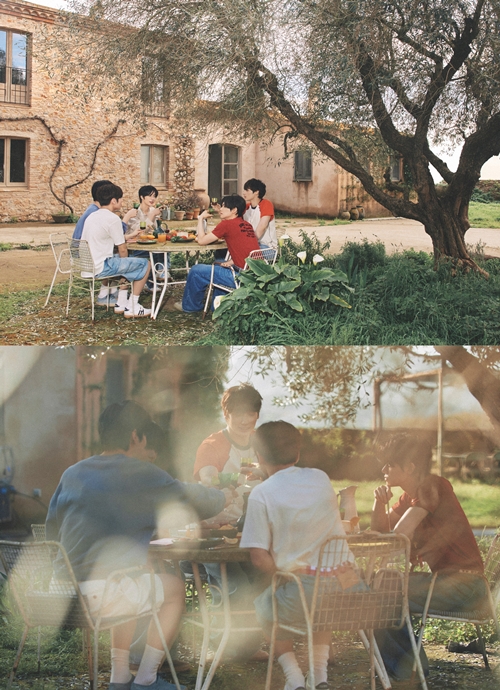 TOMORROW X TOGETHER