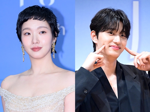キム・ゴウン（左）、キム・ジェウォン