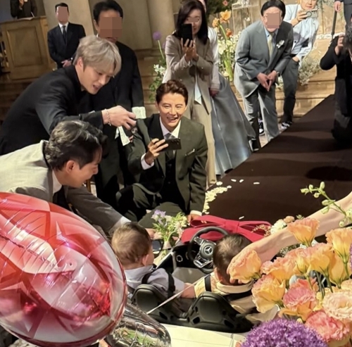 ジェジュン、ジュンス