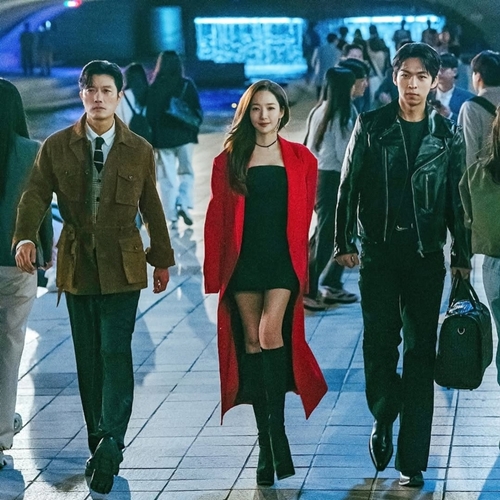 パク・ミニョン、パク・ヒスン、チュ・ジョンヒョク