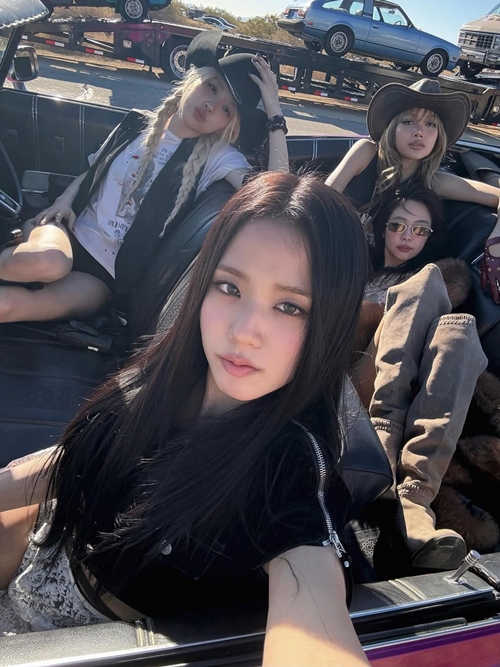 BLACKPINK