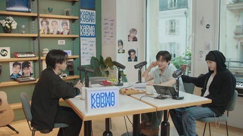 Stray Kids