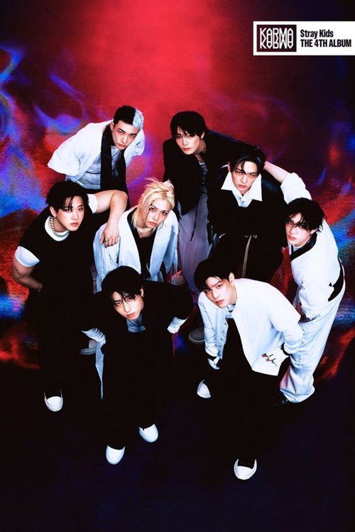 Stray Kids