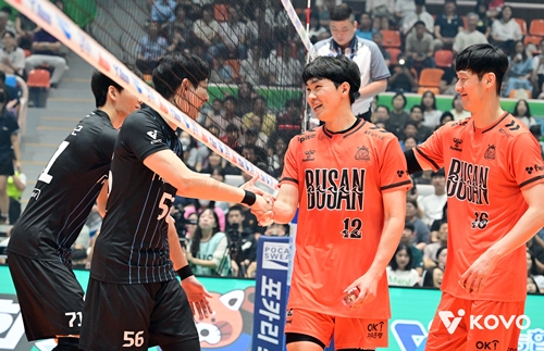 現代キャピタル、OK貯蓄銀行