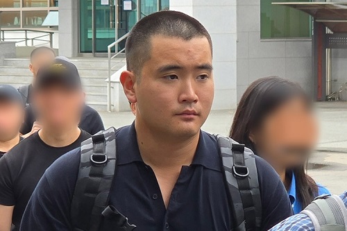 イ・ジホ氏