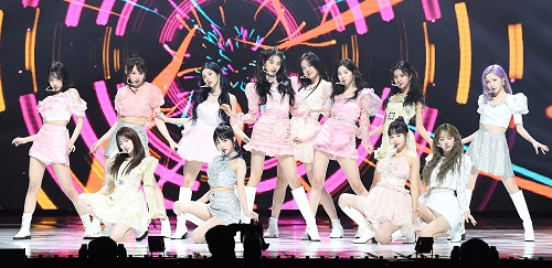 IZ*ONE
