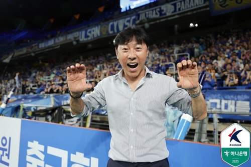 シン・テヨン