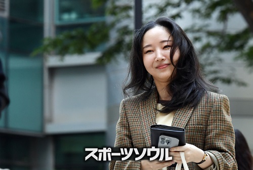 ミン・ヒジン前代表