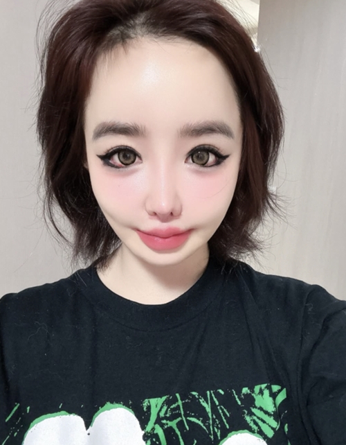 パク・ボム