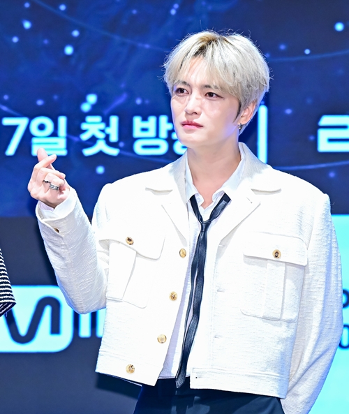 キム・ジェジュン