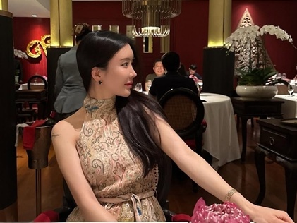 大胆な美肌にタトゥーがチラ見え!!女子ゴルファーのアン・シネのゴージャスショット【PHOTO】