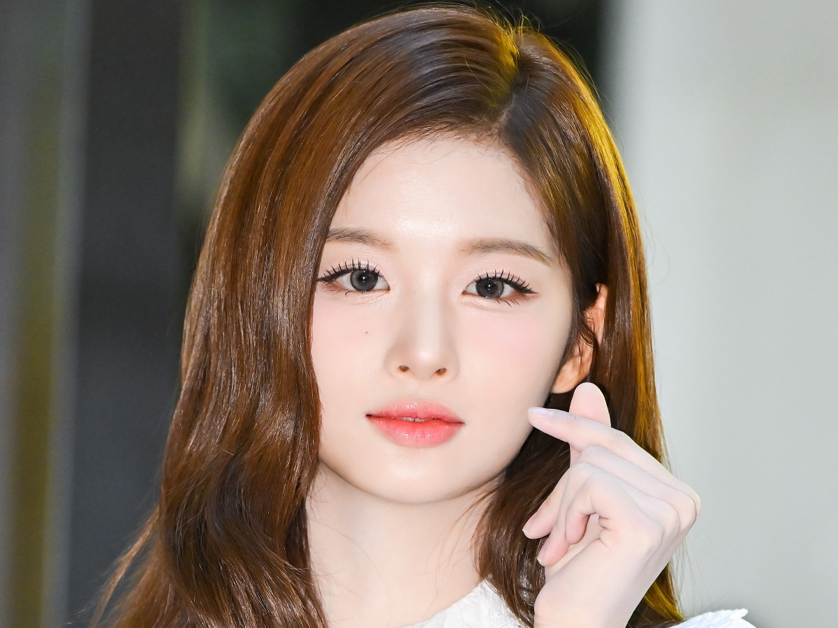 チン・セヨン オクニョ』女優チン・セヨン、9年かけて大学卒業。インスタに記念ショット大放出!【PHOTO】|スポーツソウル日本版